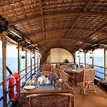 Cocobay Resort Kumarakom 